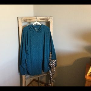 TEK GEAR DRY TECH TOP